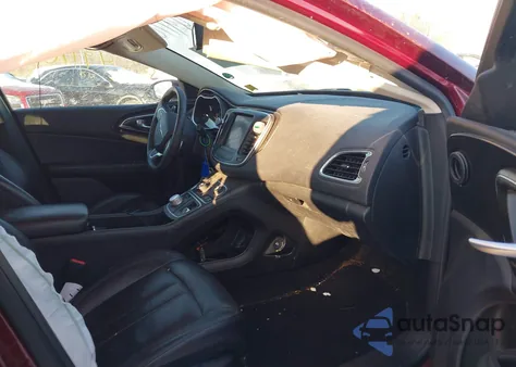 2016 Chrysler 200 C from USA, damaged, VIN 1C3CCCEG4GN135625